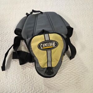 CamelBak FlashFlo Hydration Waist Pack Gray Yellow Running Hiking Fanny Pack